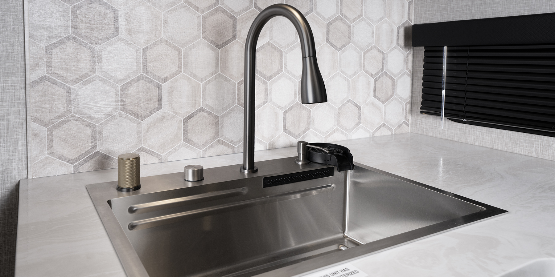 Eagle HT TT Multi-functional sink